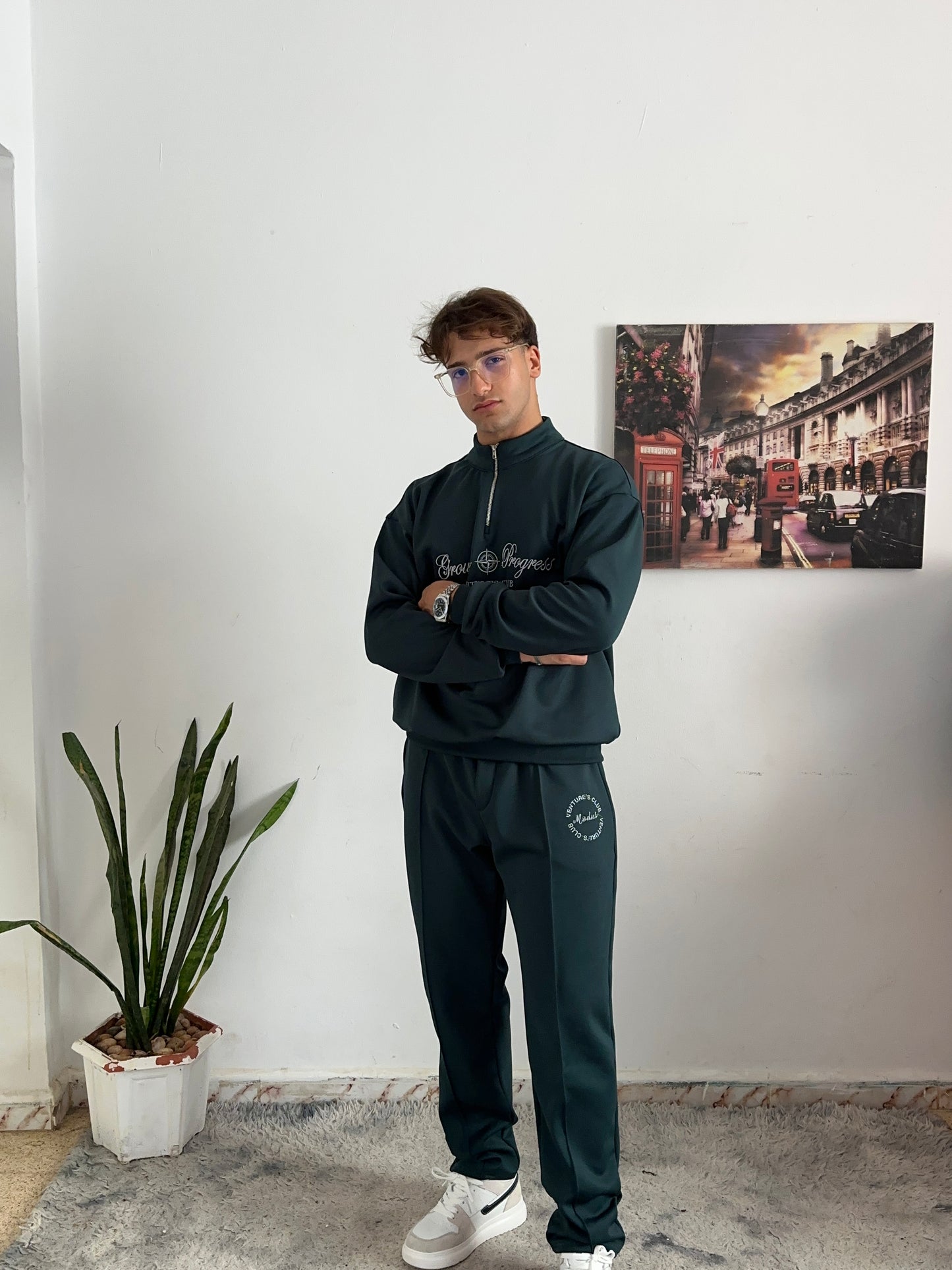 Ensemble Growth and Progress H.Zipper